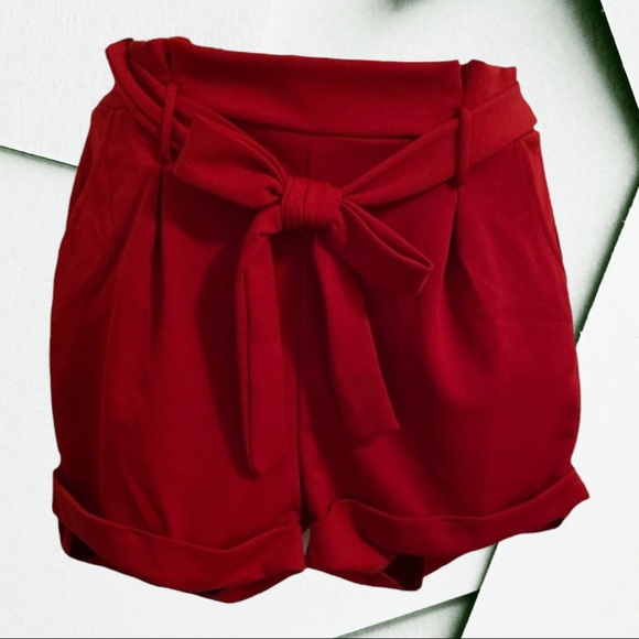 Tie belted, cuffed stretchy paper bag shorts - Picture 3 of 5